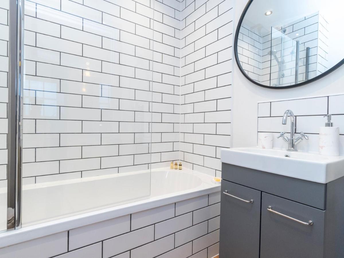 Pass The Keys Stunning 2 Bed Retreat In The Heart Of Bath Leilighet Eksteriør bilde
